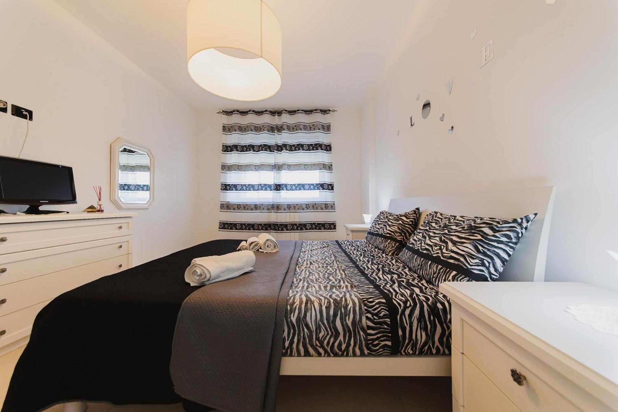 Swamyhome Aereoportobaripalese Bitonto Eksteriør billede